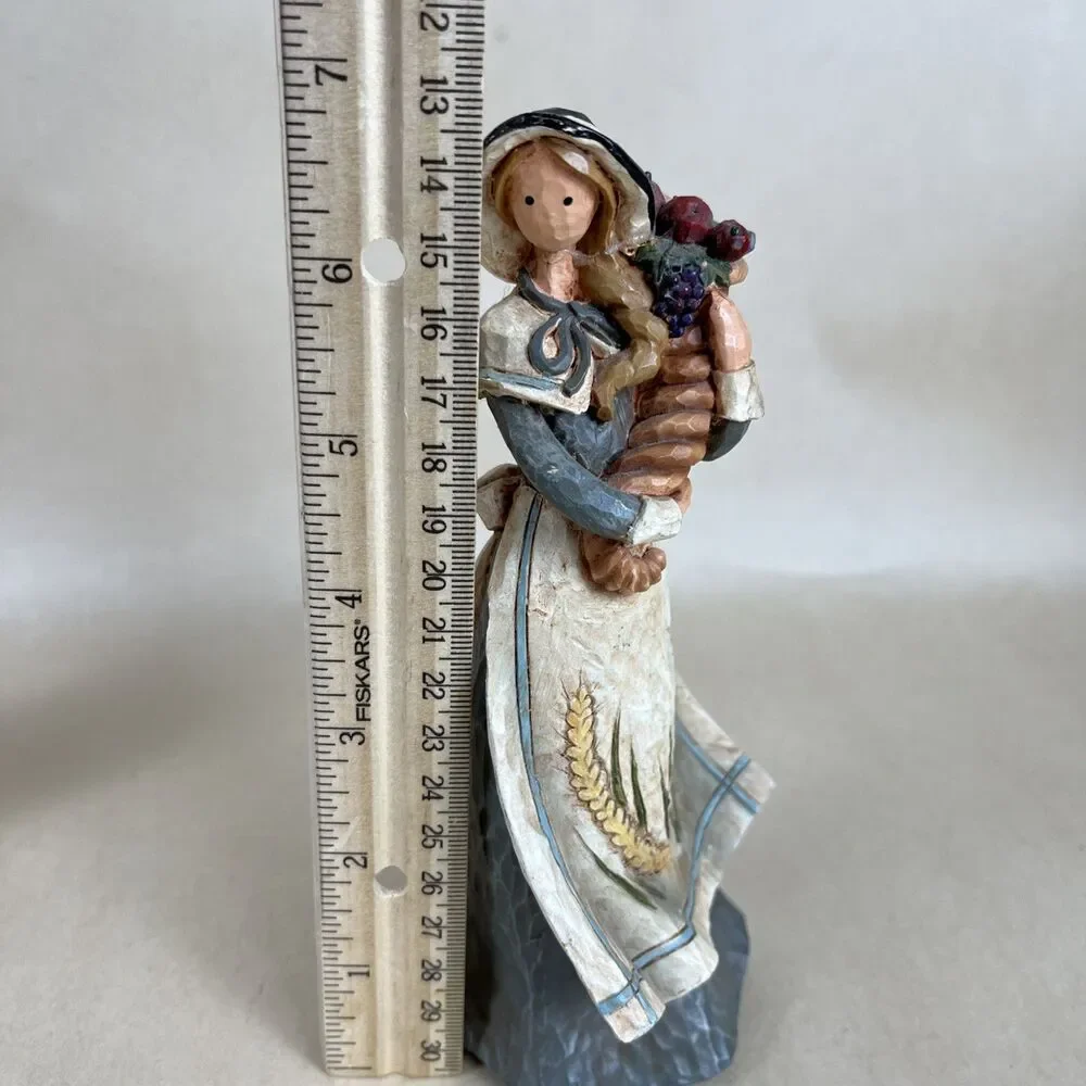 Thanksgiving 2004‎ Pilgrims Harvest Season Craft Women Figures 6-7”Tall Set Of 2